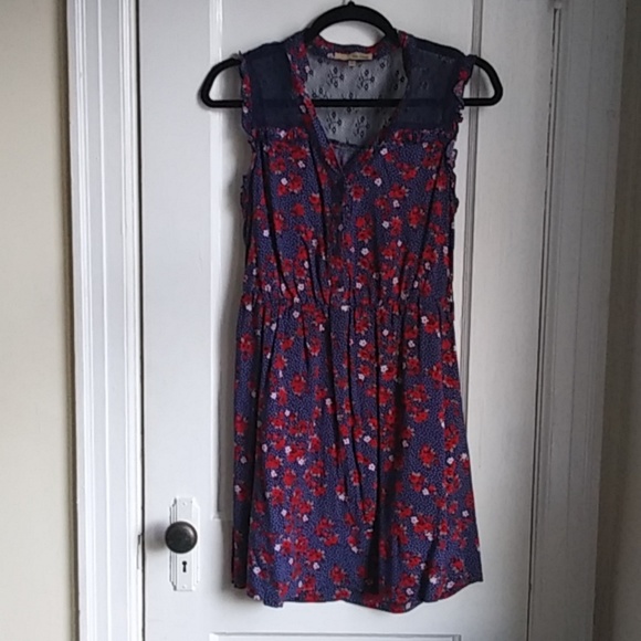 bebop Dresses & Skirts - Bebop Lace Yoke Floral Dress